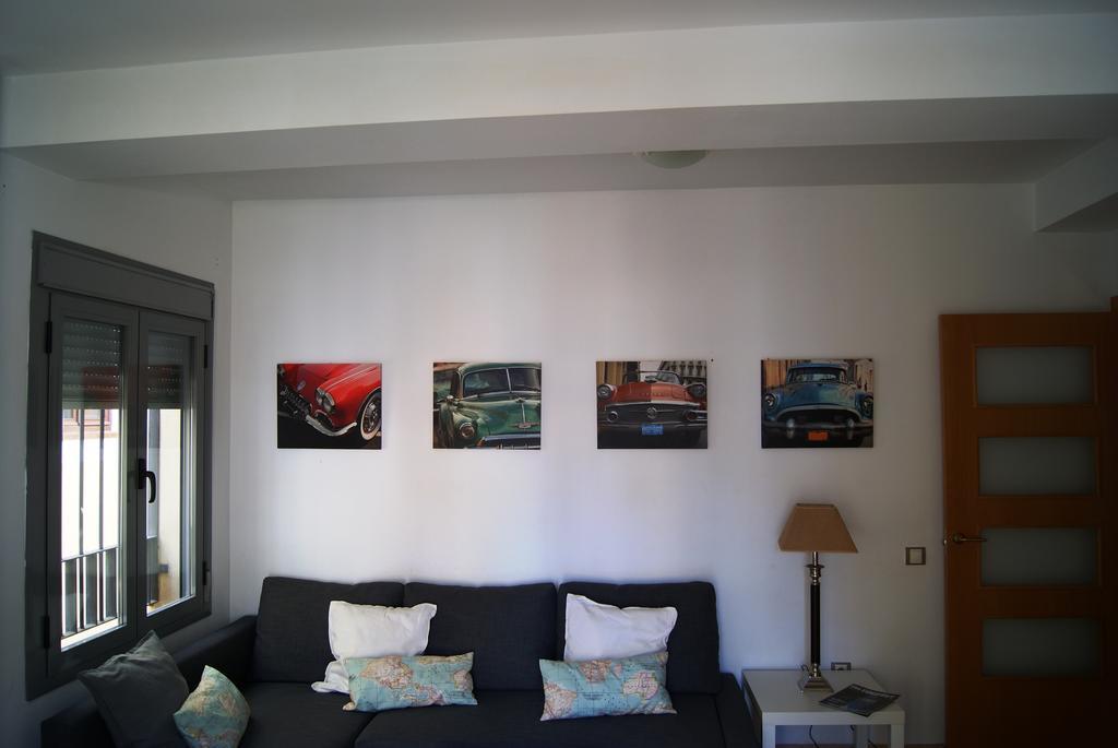 Apartamentos Turisticos La Encarnacion Seville Exterior photo