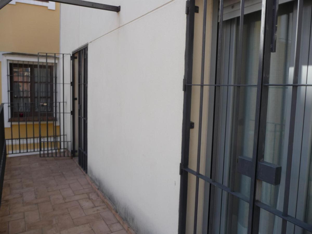 Apartamentos Turisticos La Encarnacion Seville Room photo